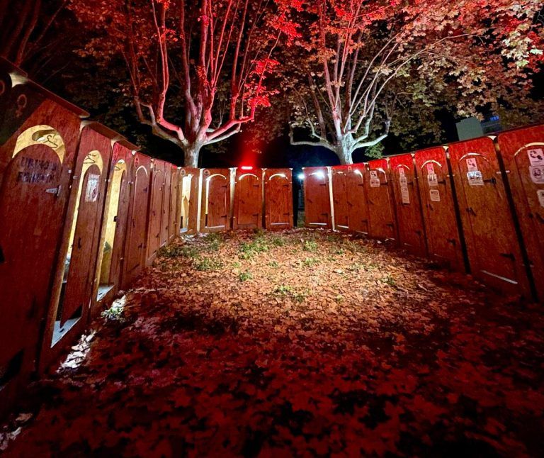 Ecosmose - Toilettes sèches Toulouse — location de sanitaires Toulouse