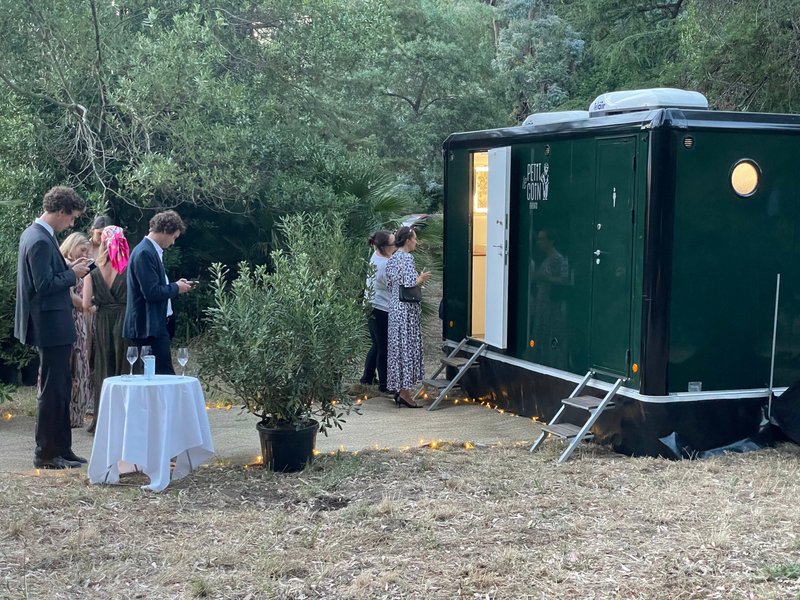 Location de WC événementiel - Le Petit Coin Events — location sanitaires événementiels