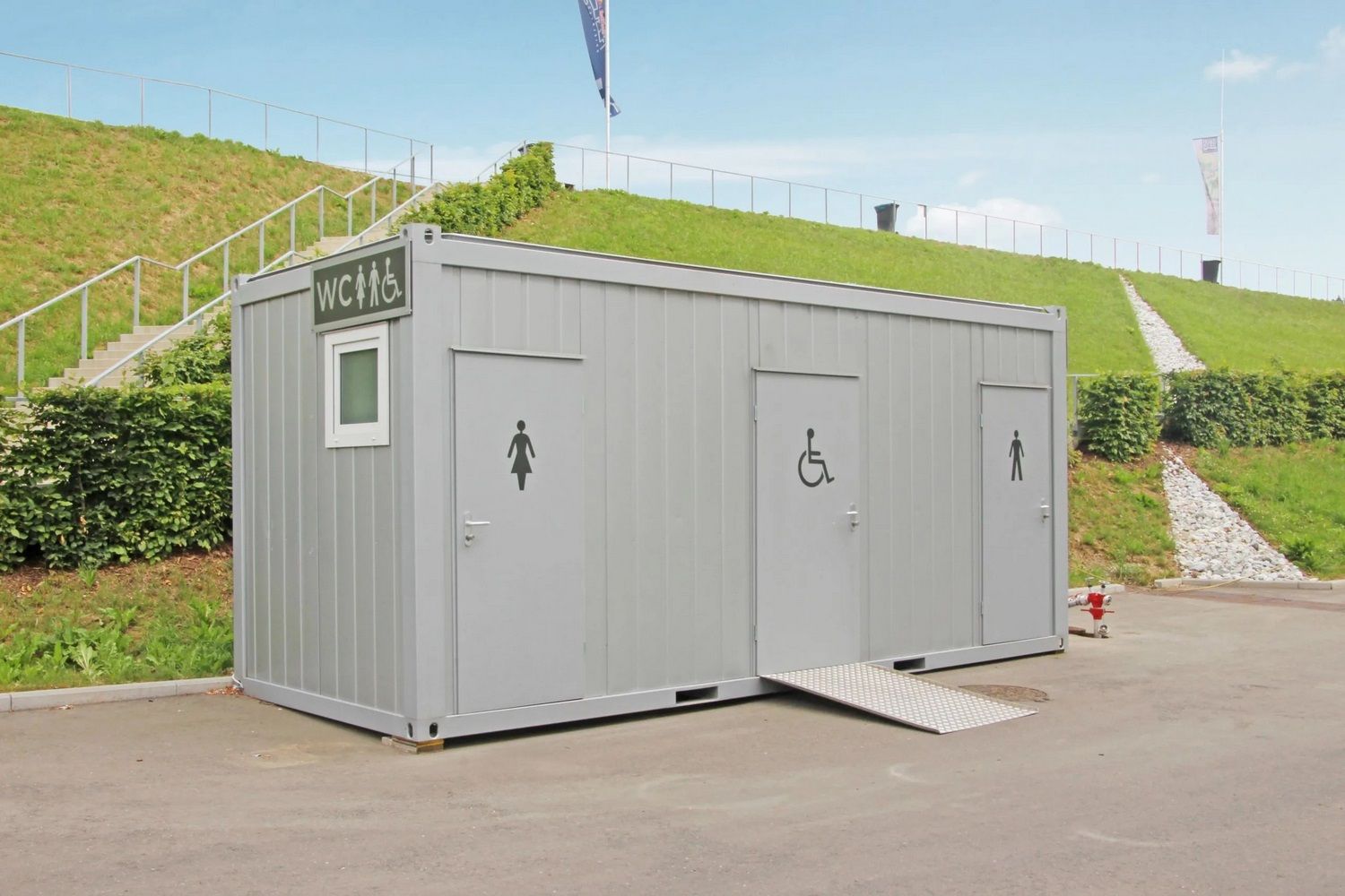 Location Toilettes Mobiles — location de sanitaires Villars